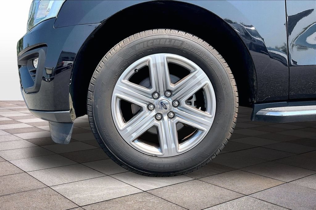 Certified 2020 Ford Expedition XLT w/ Equipment Group 202A RWD image 9