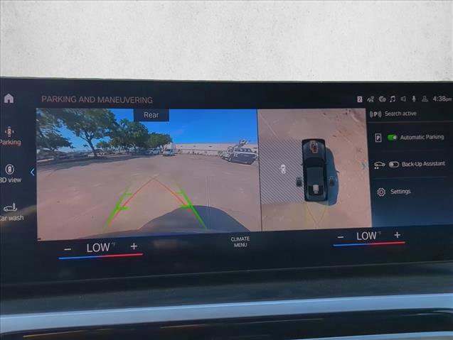 Used 2024 BMW 430i Coupe w/ Premium Package image 12