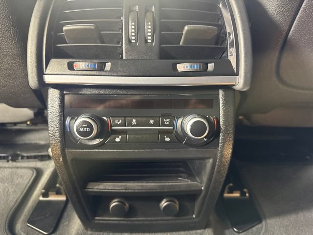 Used 2017 BMW X5 M AWD/4WD image 11
