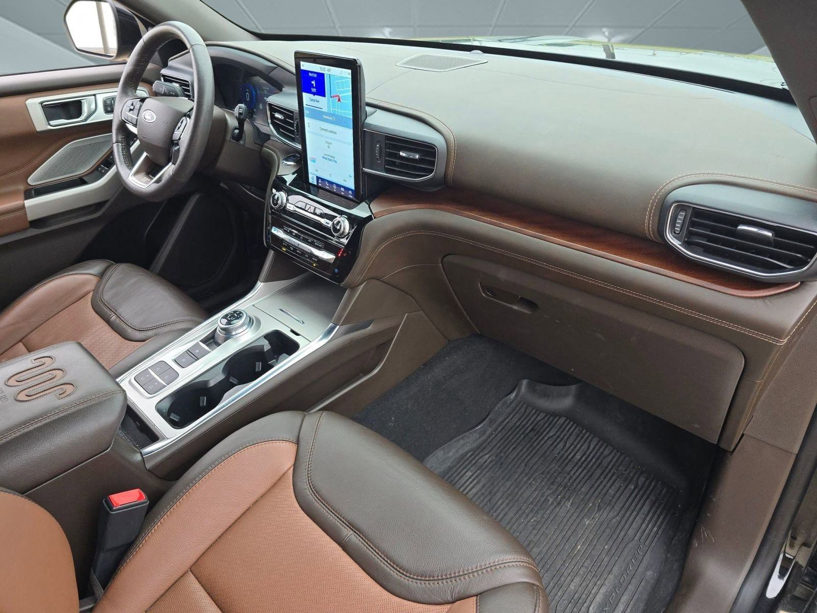 Certified 2022 Ford Explorer King Ranch w/ Technology Package image 34