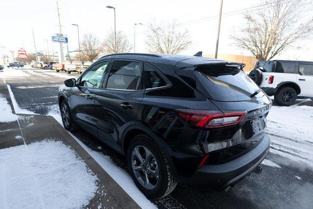 Certified 2025 Ford Escape ST-Line Elite w/ Tech Pack #1 image 6