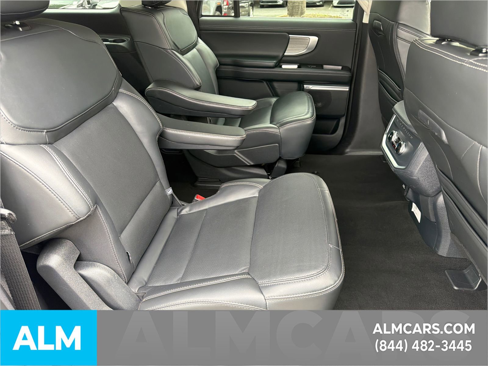 Certified 2025 Ford Expedition Max Platinum AWD/4WD image 17