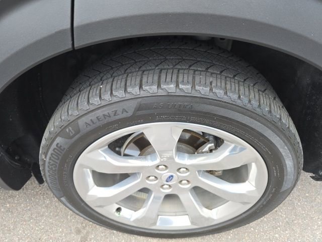 Certified 2020 Ford Explorer Platinum w/ Premium Technology Package image 6