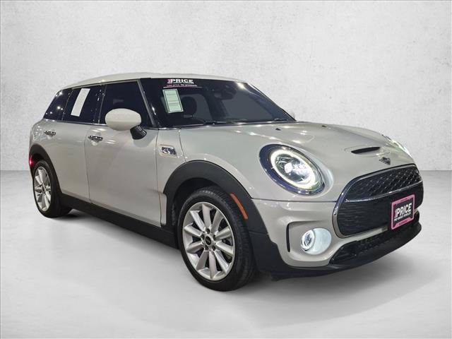 Used 2022 MINI Cooper Clubman S w/ Signature Upholstery Package FWD image 3