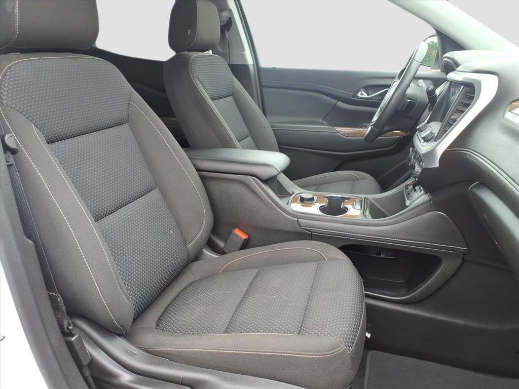 Used 2023 GMC Acadia SLE image 8