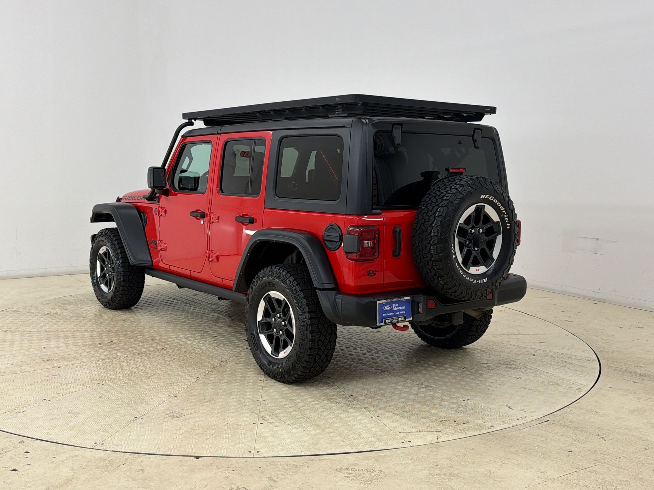 Used 2021 Jeep Wrangler Unlimited Rubicon w/ Steel Bumper Group AWD/4WD image 3