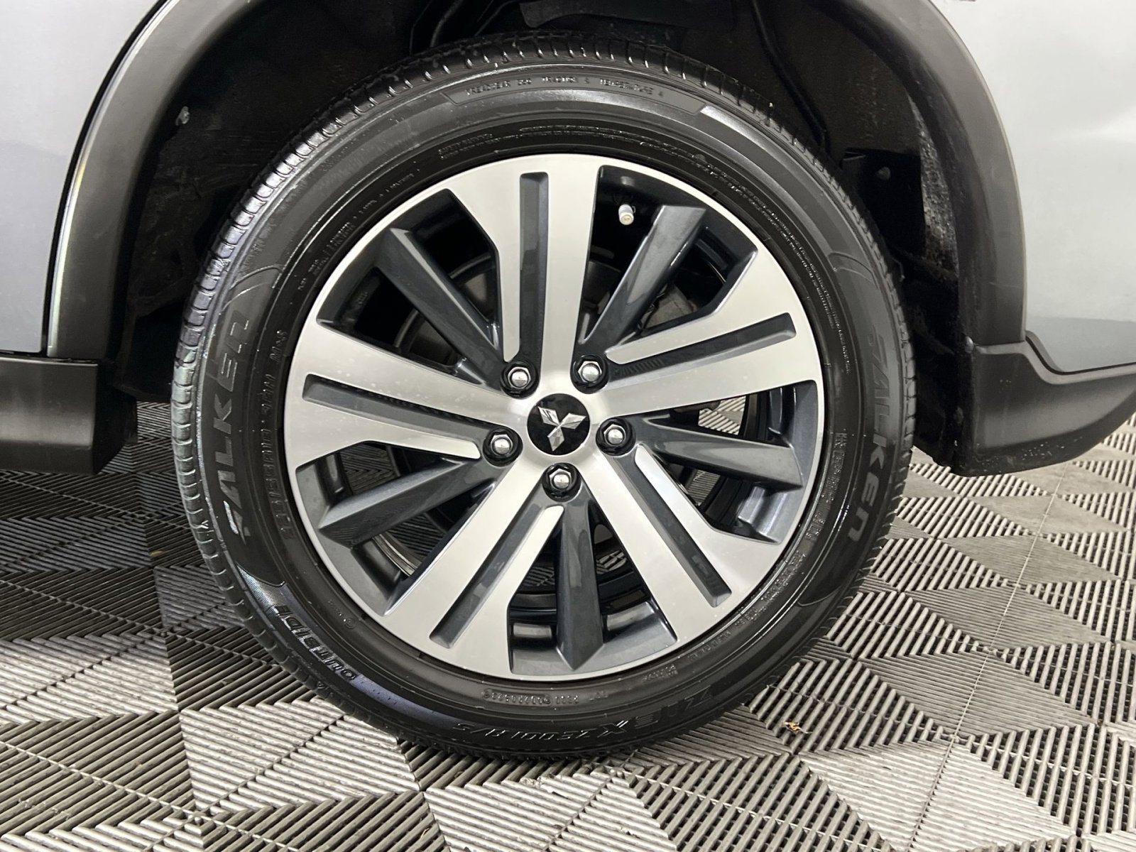 Used 2023 Mitsubishi Outlander Sport SE image 10