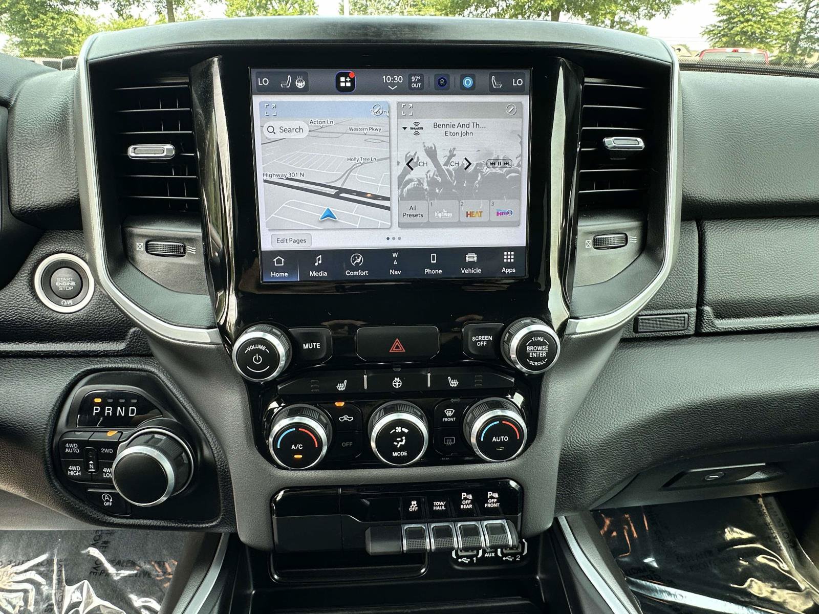 Used 2022 RAM 1500 Big Horn AWD/4WD image 8