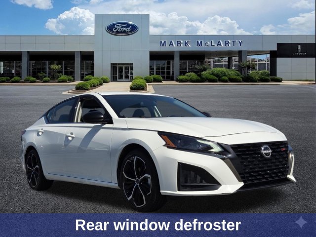 Used 2024 Nissan Altima 2.5 SR FWD image 8