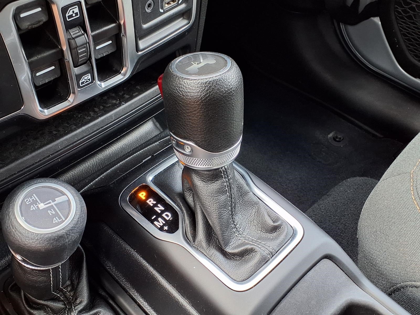 Used 2024 Jeep Wrangler Unlimited Sport AWD/4WD image 21