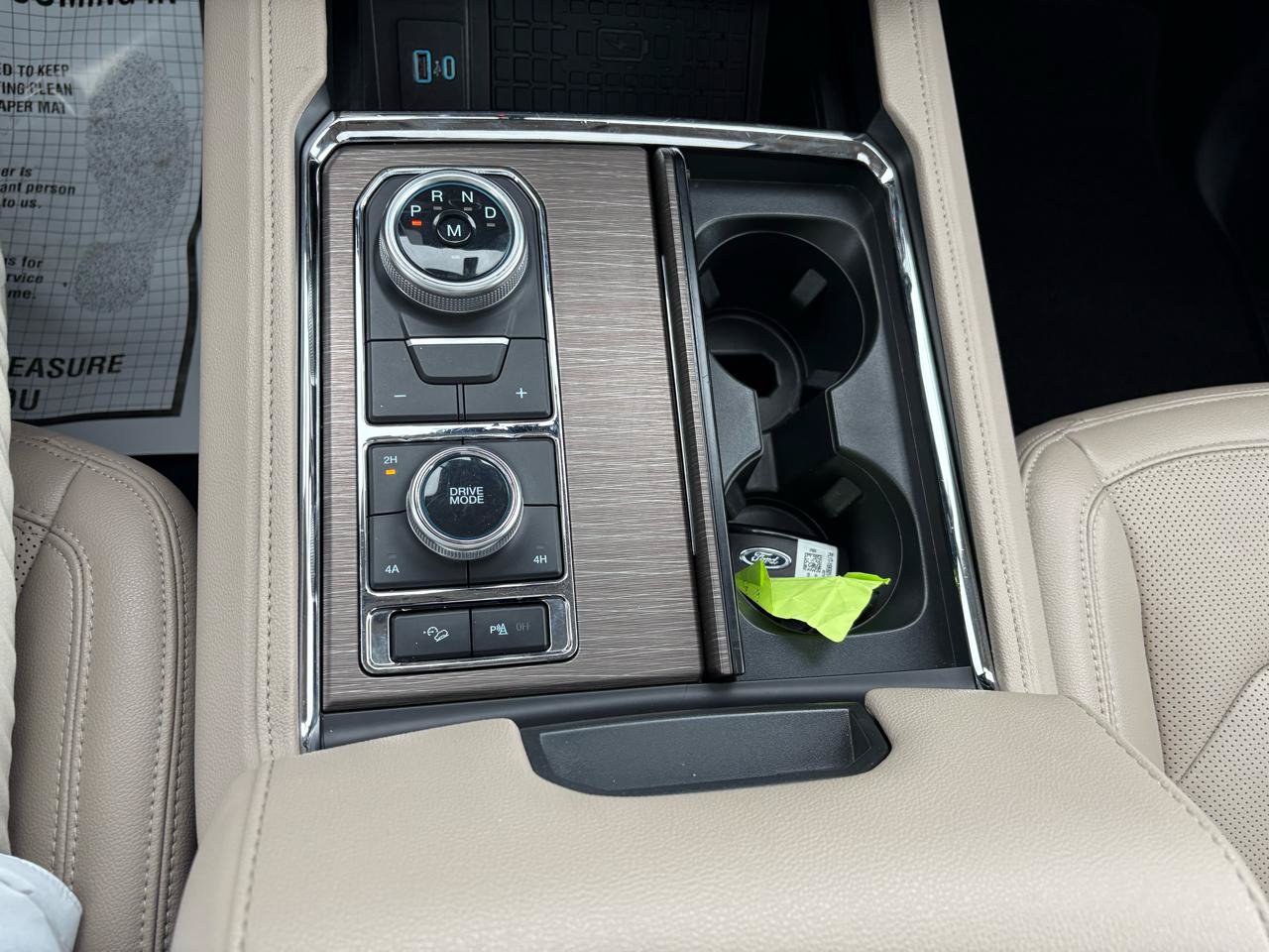 Certified 2024 Ford Expedition Limited AWD/4WD image 31