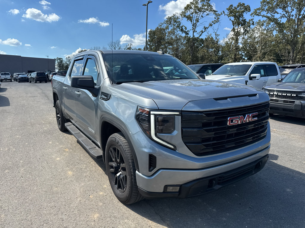 Used 2023 GMC Sierra 1500 Elevation AWD/4WD image 3