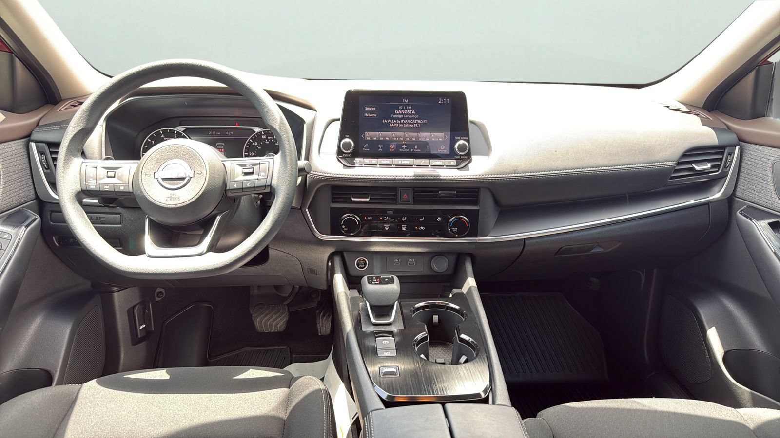 Used 2023 Nissan Rogue S FWD image 20