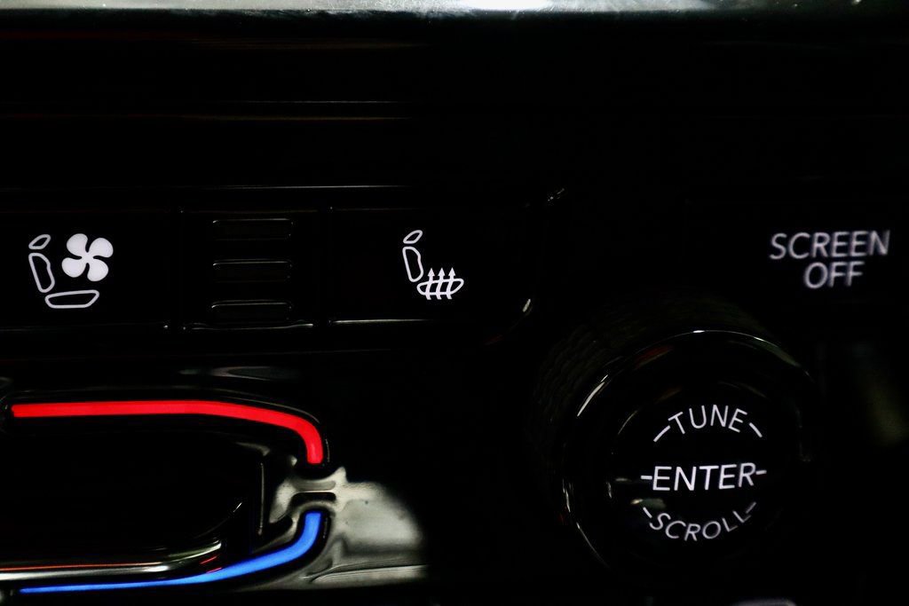 Used 2022 Jeep Grand Cherokee Trailhawk image 13