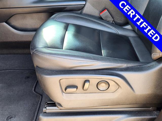 Used 2023 Chevrolet Suburban Z71 w/ Luxury Package image 23