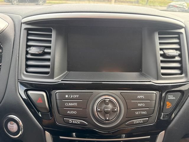 Used 2019 Nissan Pathfinder SV AWD/4WD image 21