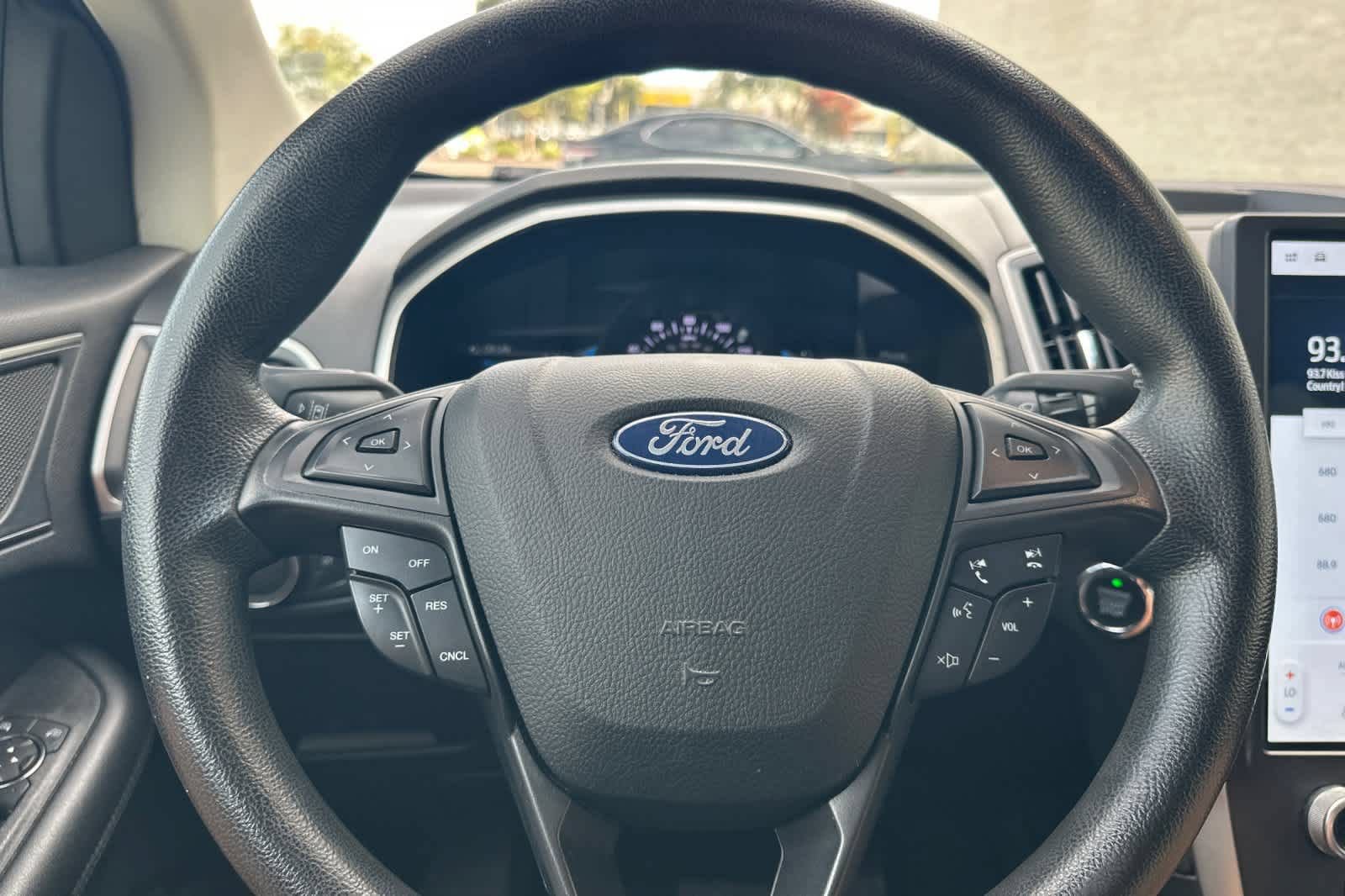 Certified 2021 Ford Edge SE FWD image 24