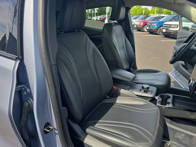 Certified 2022 Ford Mustang Mach-E Premium AWD/4WD image 25
