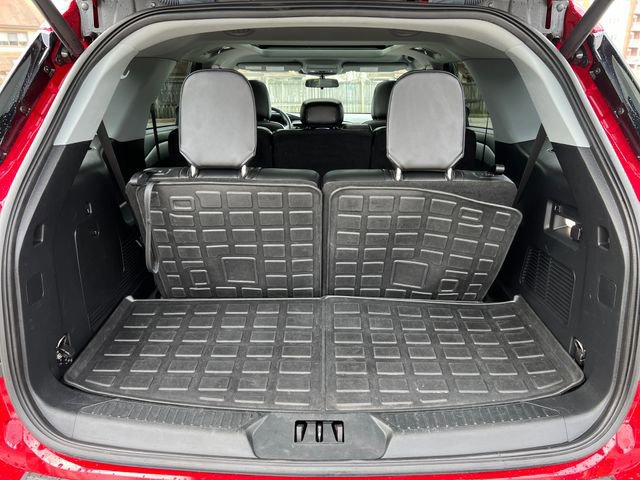 Certified 2023 Ford Explorer XLT w/ Equipment Group 202A image 29