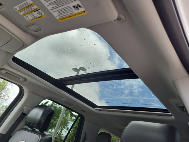 Certified 2025 Ford Expedition Platinum image 23