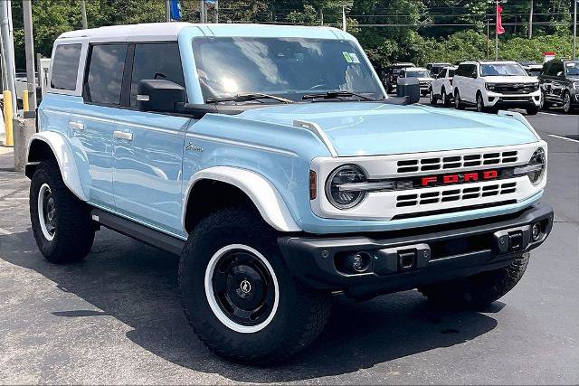 Certified 2023 Ford Bronco Heritage Edition AWD/4WD image 2
