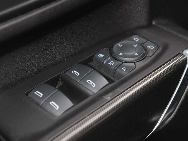 Used 2021 GMC Sierra 3500 AT4 w/ AT4 Premium Plus Package image 18