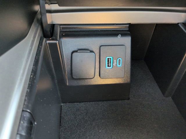 Certified 2023 Ford Explorer ST w/ Equipment Group 401A image 25