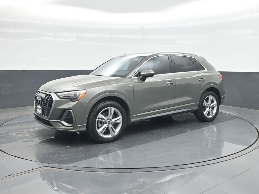 Used 2021 Audi Q3 2.0T Premium w/ Convenience Package AWD/4WD image 32