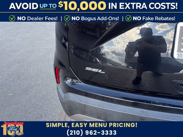 Certified 2024 Ford Edge SEL AWD/4WD image 6