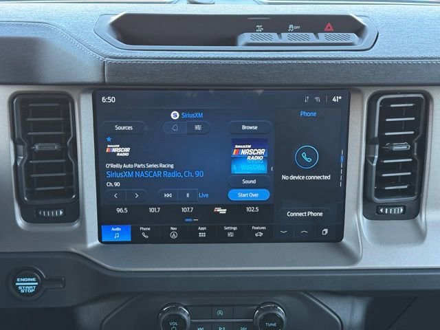 Certified 2025 Ford Bronco Outer Banks AWD/4WD image 3