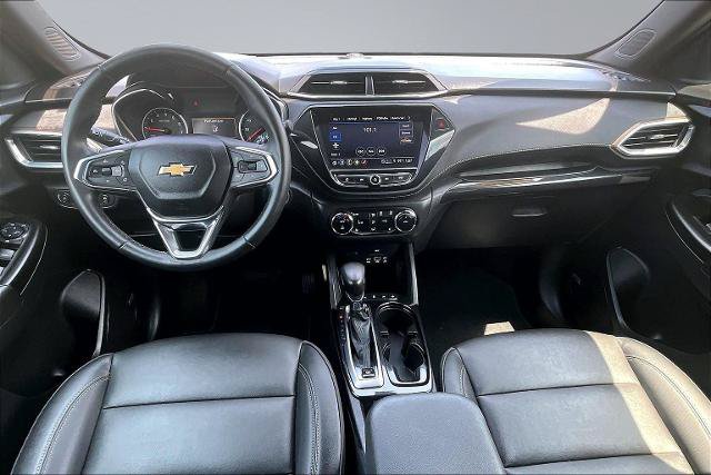 Used 2023 Chevrolet TrailBlazer ACTIV w/ Technology Package FWD image 16