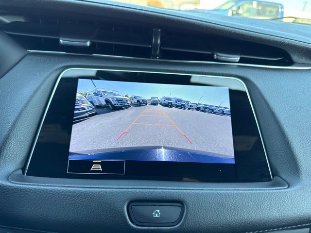 Used 2023 Cadillac XT4 Premium Luxury FWD image 26