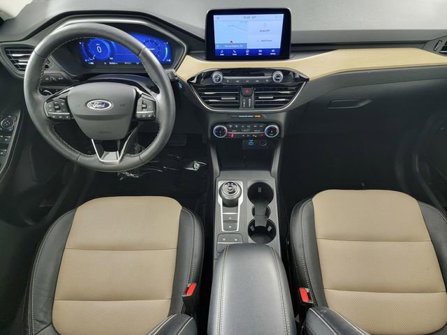 Certified 2022 Ford Escape Titanium w/ Titanium Elite Package AWD/4WD image 21