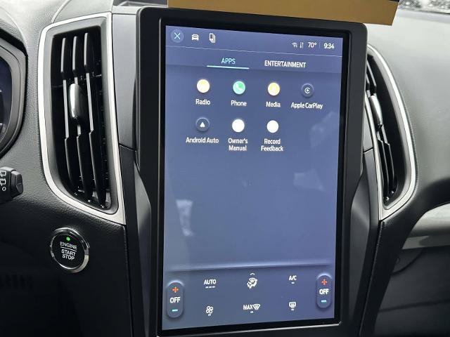 Certified 2024 Ford Edge SE w/ Black Appearance Package AWD/4WD image 17