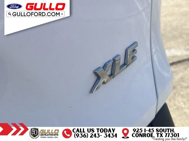 Used 2025 Toyota RAV4 XLE FWD image 30