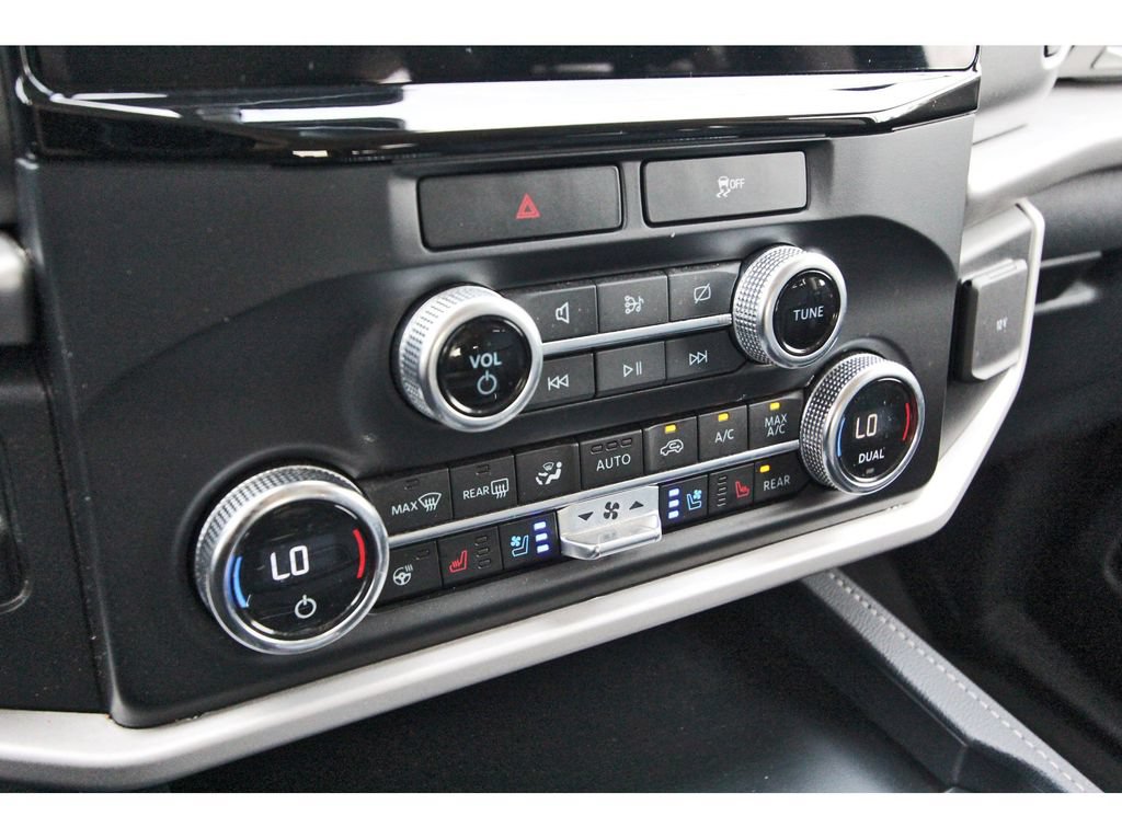 Certified 2023 Ford Expedition Max XLT RWD image 24