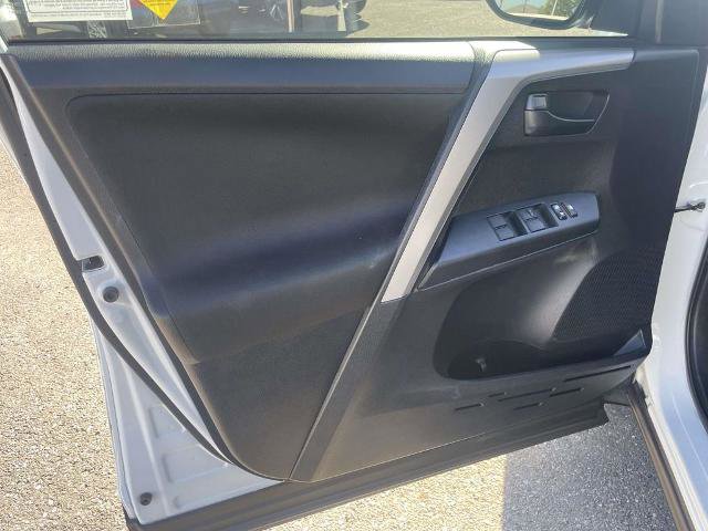 Used 2018 Toyota RAV4 LE w/ All Weather Liner Package image 15