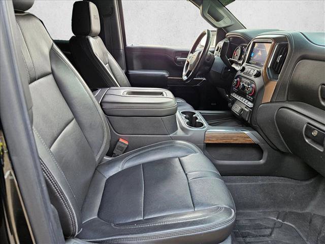 Used 2019 Chevrolet Silverado 1500 High Country w/ Technology Package AWD/4WD image 18