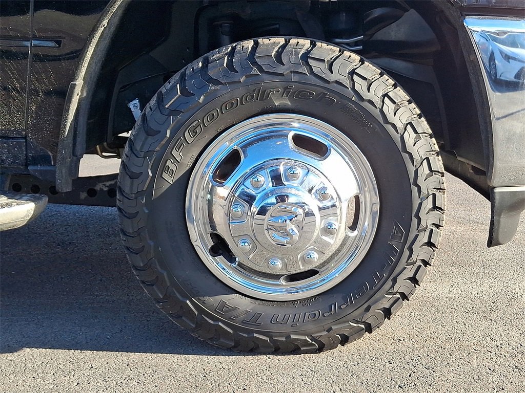 Used 2019 RAM 3500 Big Horn image 9