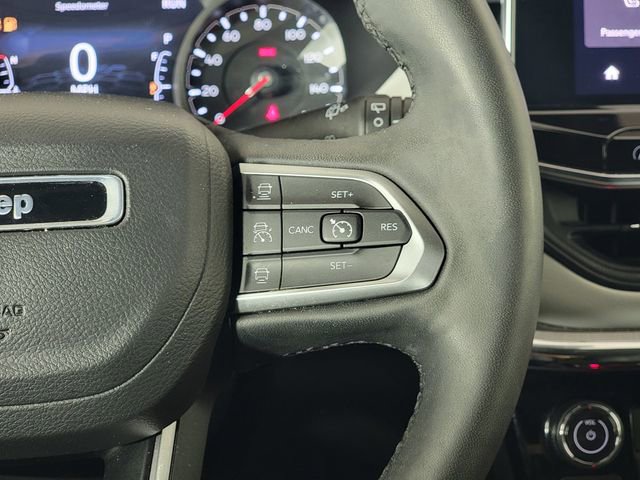 Used 2024 Jeep Compass Limited AWD/4WD image 29