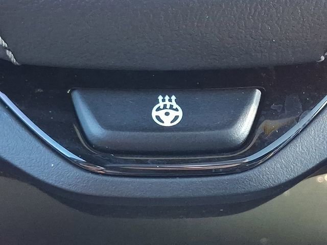 Used 2021 BMW 530i xDrive w/ Premium Package image 26