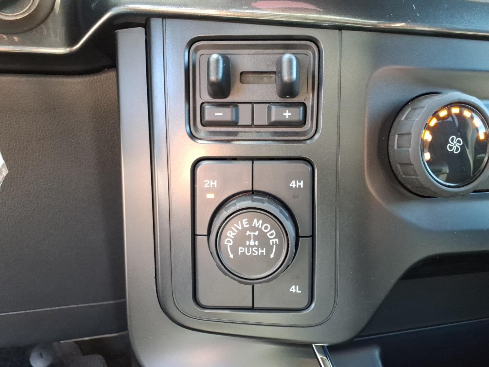 Certified 2021 Ford F150 XL w/ STX Appearance Package AWD/4WD image 20