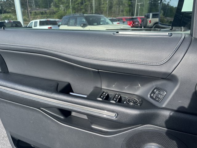 Certified 2024 Ford Expedition XLT AWD/4WD image 19