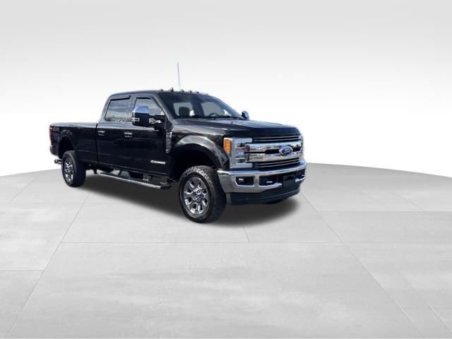 Certified 2019 Ford F350 Lariat w/ Lariat Ultimate Package image 6
