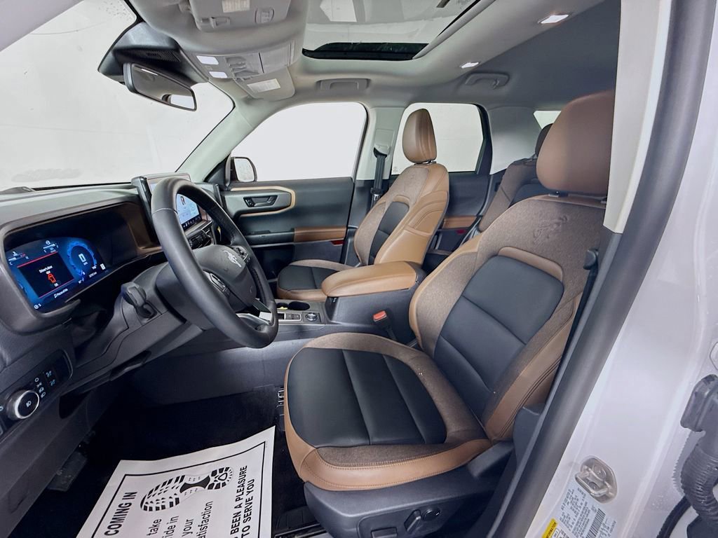 Certified 2025 Ford Bronco Sport Outer Banks w/ Outer Banks Tech Package+ image 9