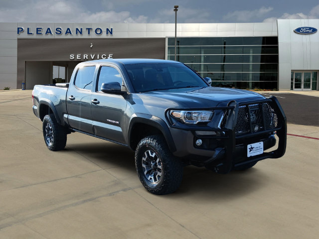 Used 2019 Toyota Tacoma TRD Off-Road w/ Technology Package AWD/4WD image 7