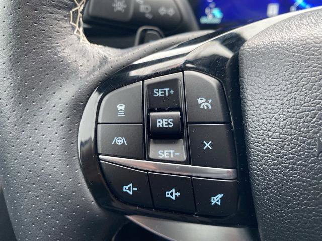 Certified 2023 Ford Explorer ST w/ Technology Package image 28