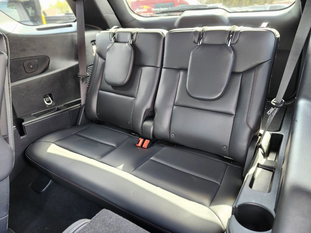 Certified 2025 Ford Explorer ST image 18