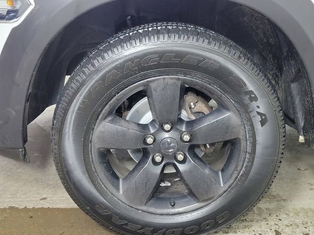 Used 2019 RAM 1500 Express w/ Express Value Package image 10