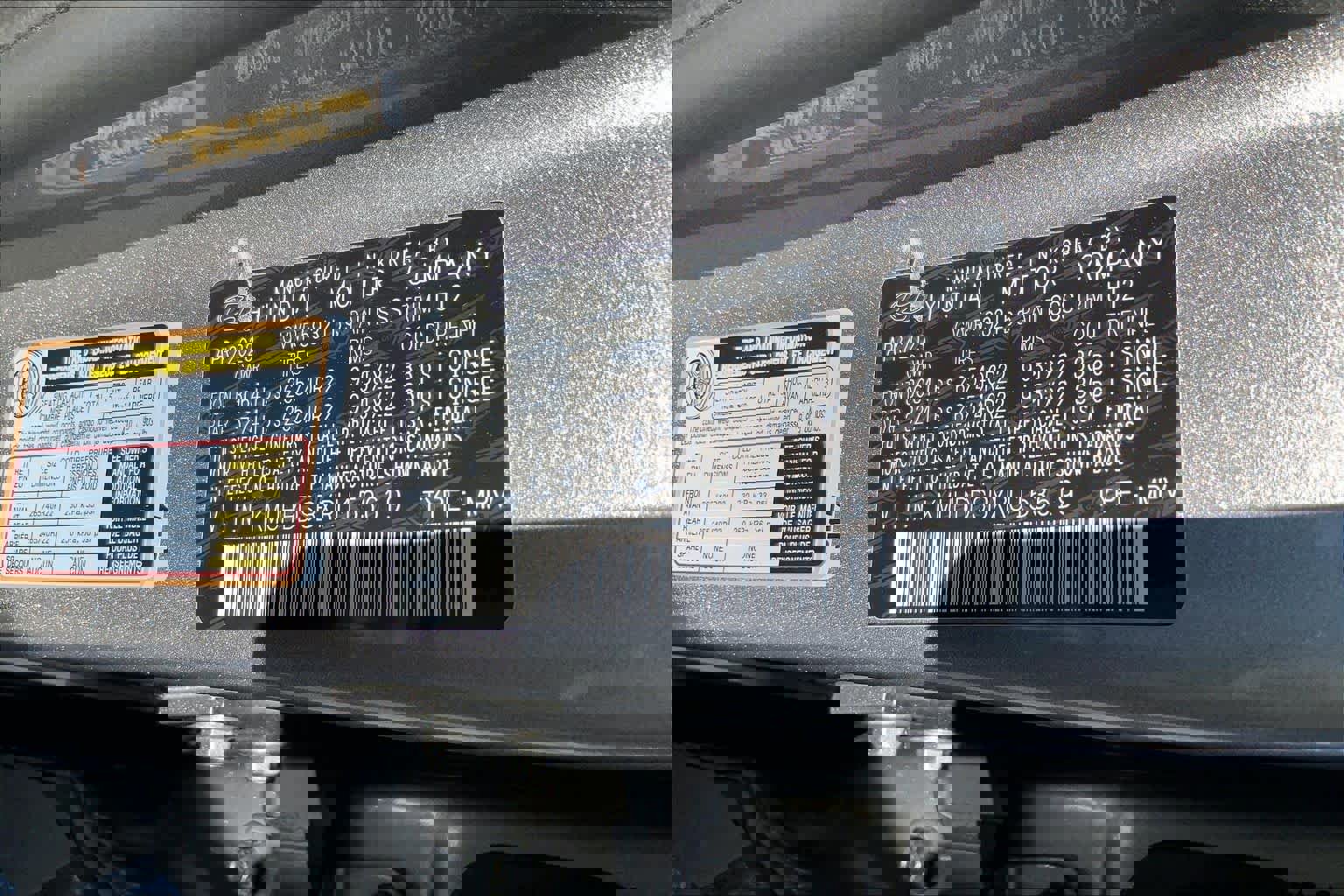 Used 2024 Genesis GV80 2.5T w/ Prestige Package image 31